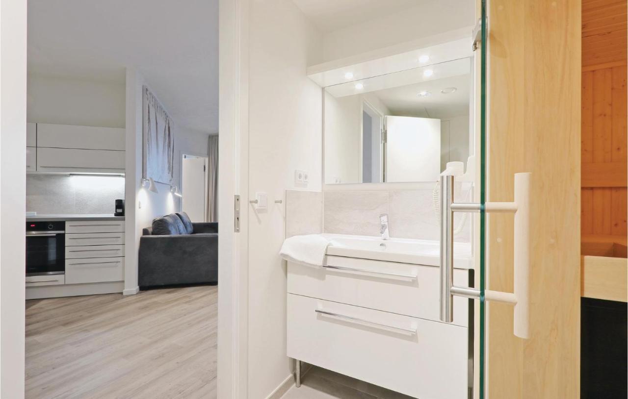 Lovely Apartment In Luebeck Travemuende With Wifi Exterior foto